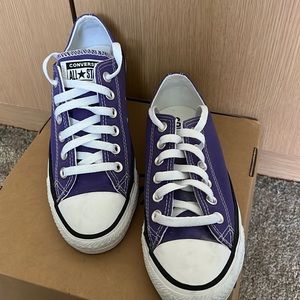 Converse low cut all star sneakers